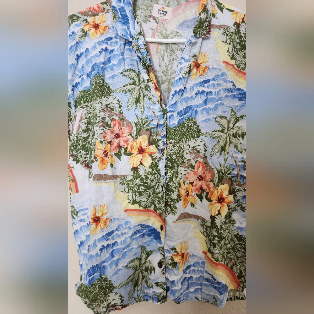 Marine Layer Tropical Button Down Shirt Size Small - Picture 3 of 8